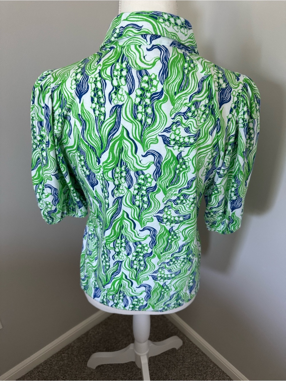 Lilly Pulitzer bingley top - Picture 2 of 2